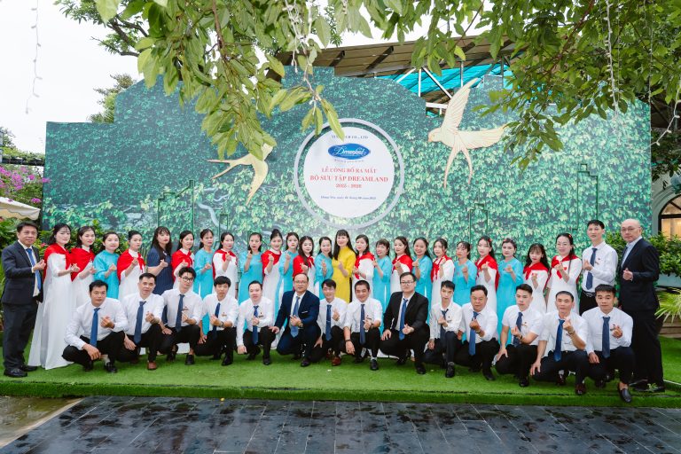 LỄ CÔNG BỐ RA MẮT BỘ SƯU TẬP MỚI DREAMLAND 2025 – 2026